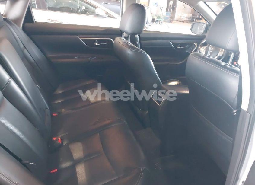 Photo 8 of 2018 Nissan Altima 2.5 SL (VIN 1N4AL3AP3JC176944)