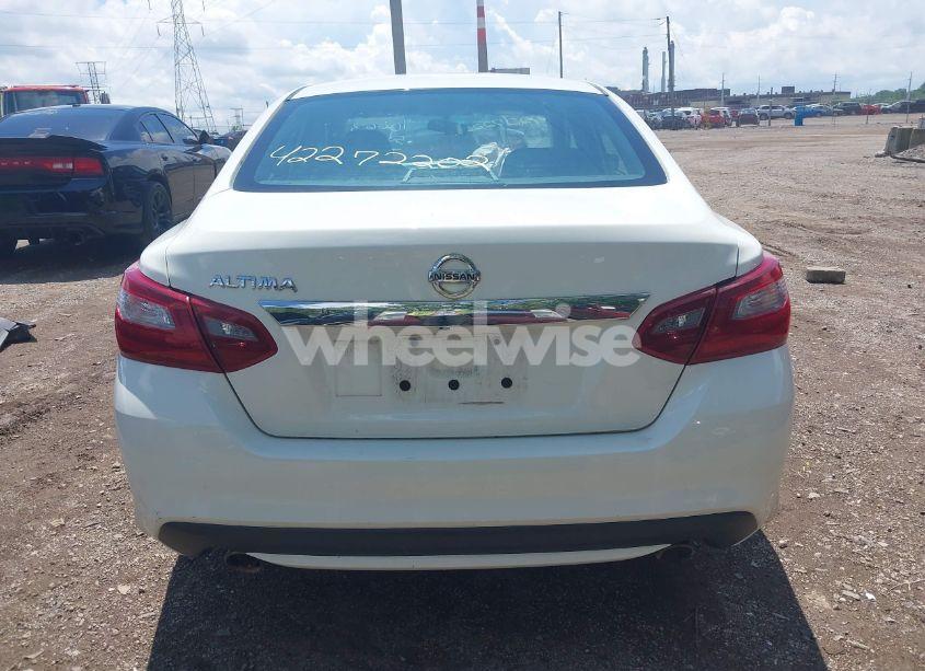 Photo 16 of 2018 Nissan Altima 2.5 S (VIN 1N4AL3AP3JC183120)