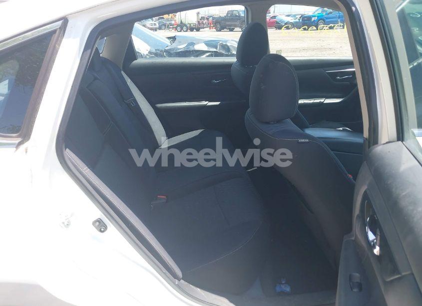 Photo 8 of 2018 Nissan Altima 2.5 S (VIN 1N4AL3AP3JC183120)