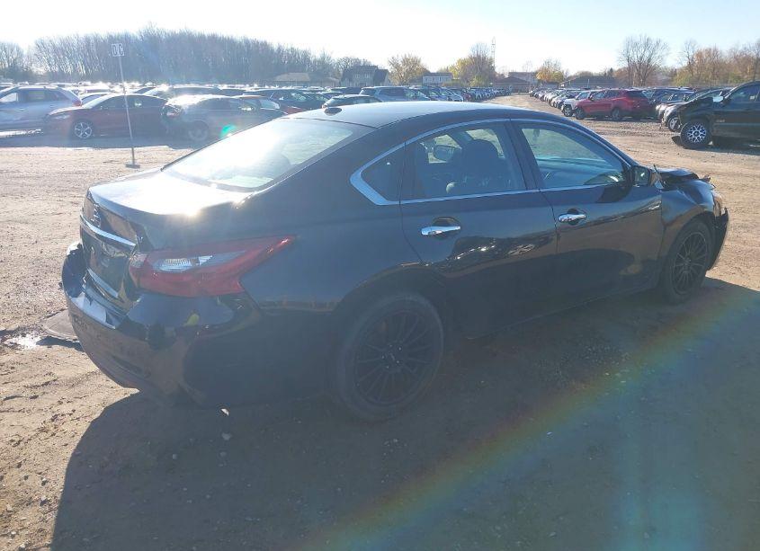 Photo 4 of 2018 Nissan Altima 2.5 SV (VIN 1N4AL3AP3JC207500)