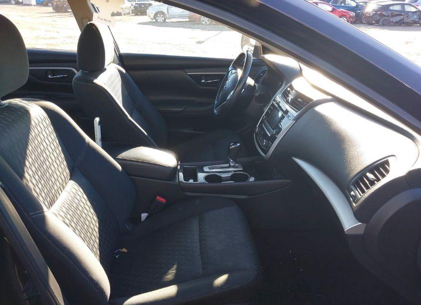 Photo 5 of 2018 Nissan Altima 2.5 SV (VIN 1N4AL3AP3JC207500)