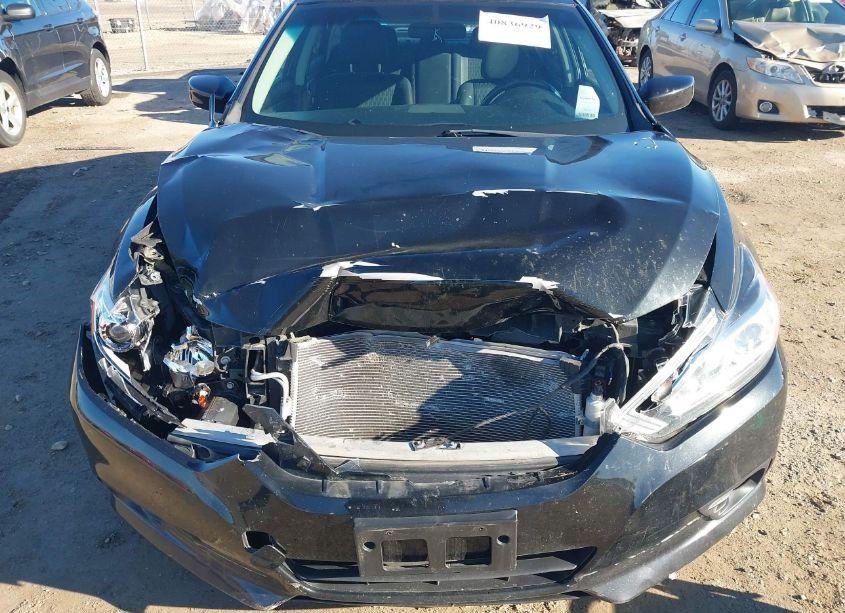 Photo 6 of 2018 Nissan Altima 2.5 SV (VIN 1N4AL3AP3JC207500)