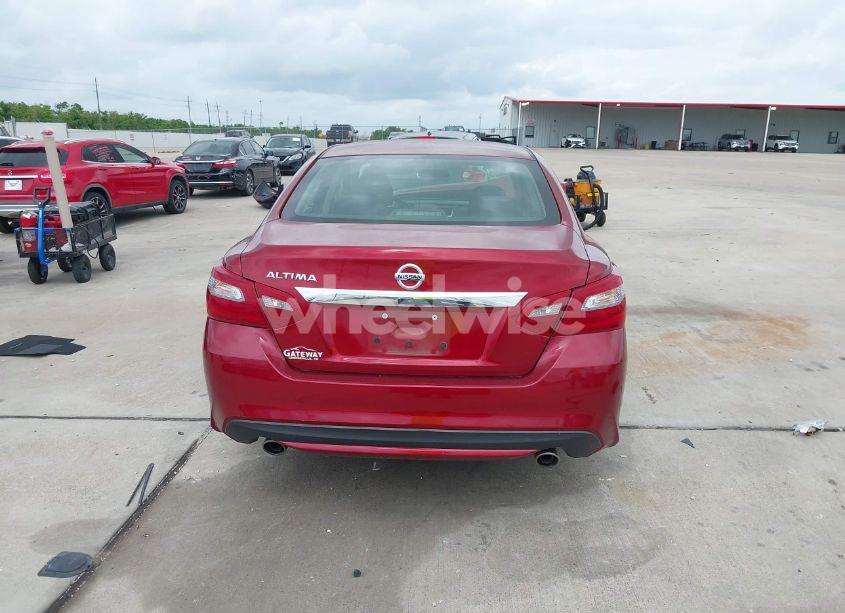 Photo 16 of 2018 Nissan Altima 2.5 S (VIN 1N4AL3AP3JC213720)