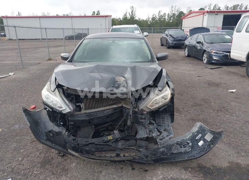 Photo 12 of 2018 Nissan Altima 2.5 S (VIN 1N4AL3AP3JC220957)