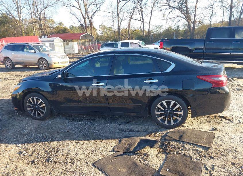 Photo 14 of 2018 Nissan Altima 2.5 SV (VIN 1N4AL3AP3JC224457)