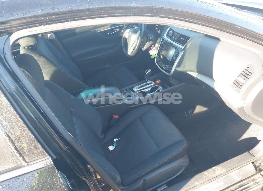 Photo 5 of 2018 Nissan Altima 2.5 SV (VIN 1N4AL3AP3JC224457)