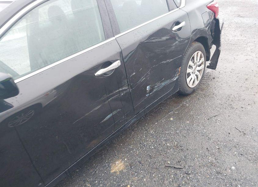 Photo 6 of 2018 Nissan Altima 2.5 S (VIN 1N4AL3AP3JC231053)