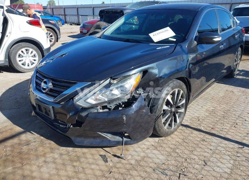 Photo 6 of 2018 Nissan Altima 2.5 SL (VIN 1N4AL3AP3JC234583)