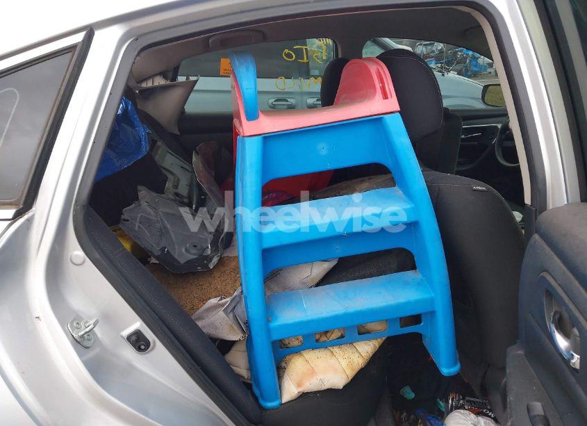 Photo 8 of 2018 Nissan Altima 2.5 S (VIN 1N4AL3AP3JC246698)