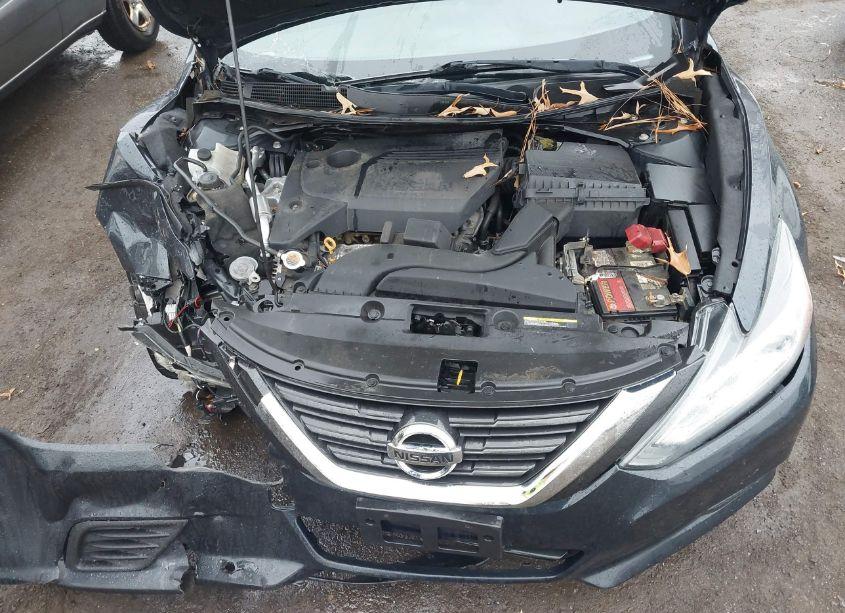 Photo 10 of 2018 Nissan Altima 2.5 S (VIN 1N4AL3AP3JC251674)