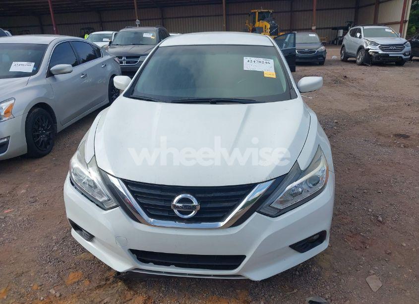 Photo 12 of 2018 Nissan Altima 2.5 SV (VIN 1N4AL3AP3JC274887)