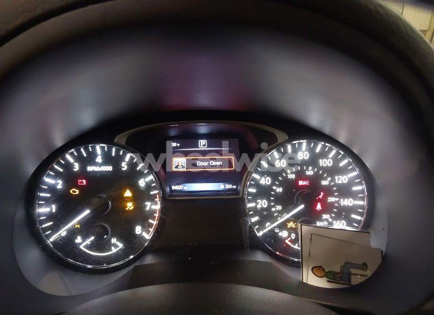 Photo 7 of 2018 Nissan Altima 2.5 SR (VIN 1N4AL3AP3JC283024)