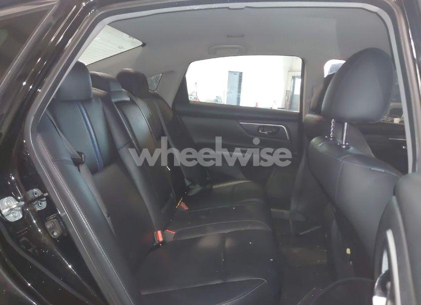 Photo 8 of 2018 Nissan Altima 2.5 SR (VIN 1N4AL3AP3JC283024)