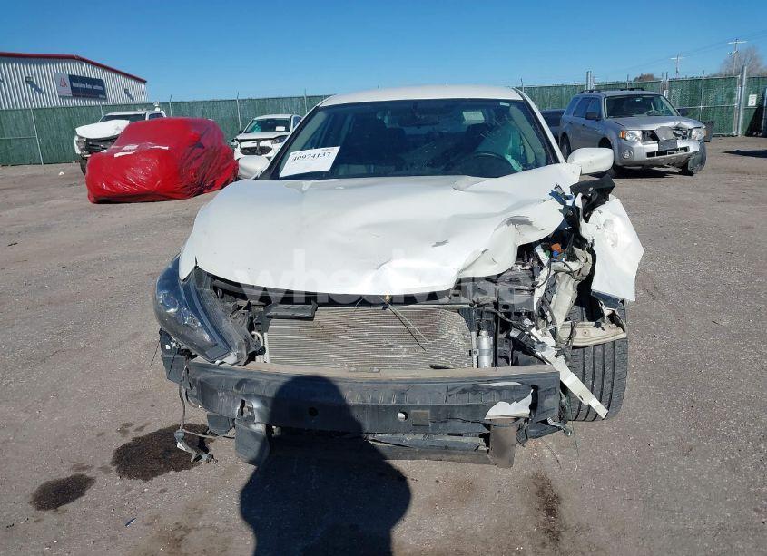 Photo 6 of 2018 Nissan Altima 2.5 SR (VIN 1N4AL3AP3JC284917)