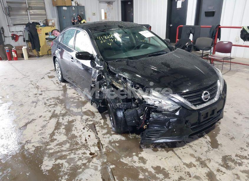 2018 Nissan Altima 2.5 S (VIN 1N4AL3AP3JC286456) main photo