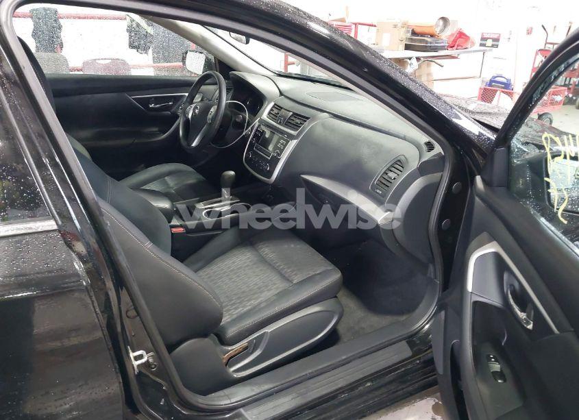 Photo 5 of 2018 Nissan Altima 2.5 S (VIN 1N4AL3AP3JC286456)