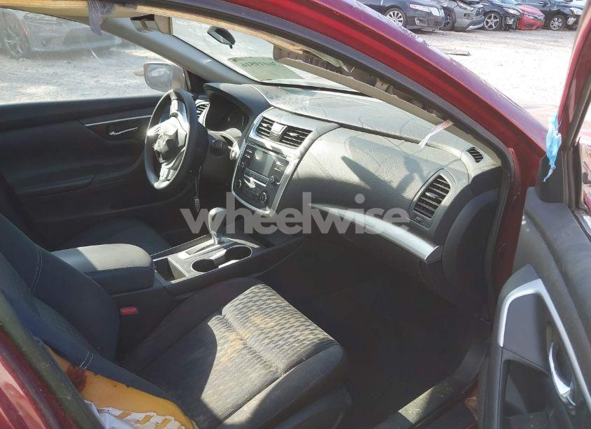 Photo 5 of 2018 Nissan Altima 2.5 S (VIN 1N4AL3AP3JC289728)