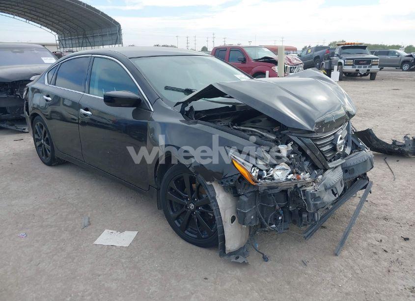 2018 Nissan Altima 2.5 SR (VIN 1N4AL3AP3JC298848) main photo