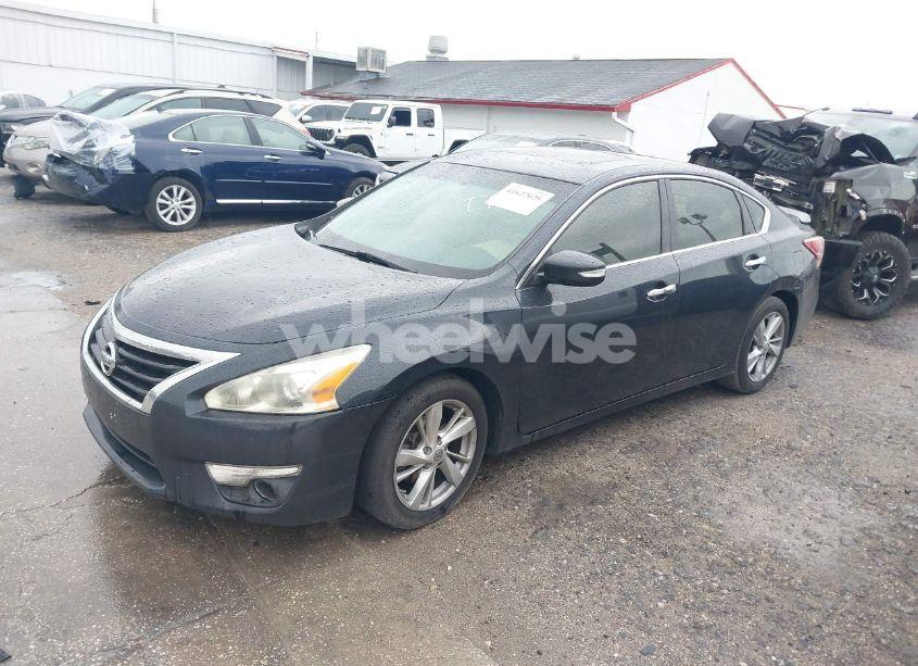 Photo 2 of 2013 Nissan Altima 2.5 SL (VIN 1N4AL3AP4DC100766)
