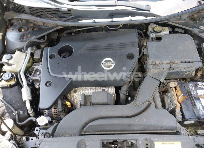 Photo 10 of 2013 Nissan Altima 2.5 S (VIN 1N4AL3AP4DC108740)