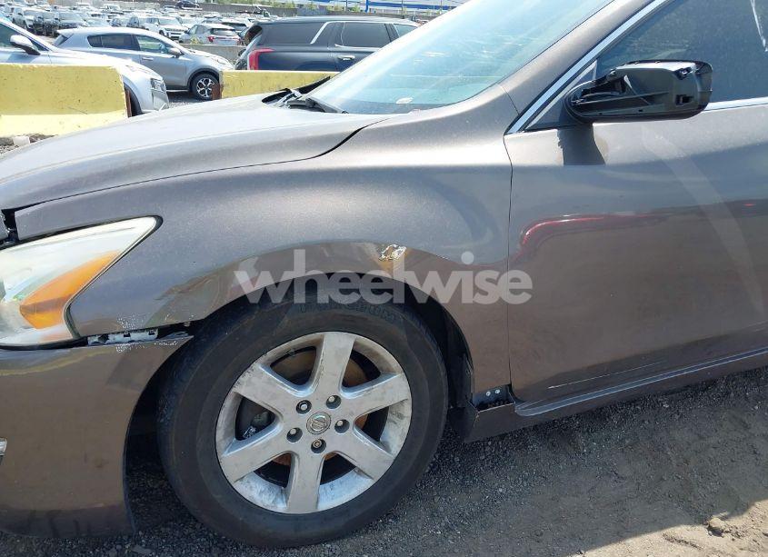 Photo 14 of 2013 Nissan Altima 2.5 S (VIN 1N4AL3AP4DC108740)