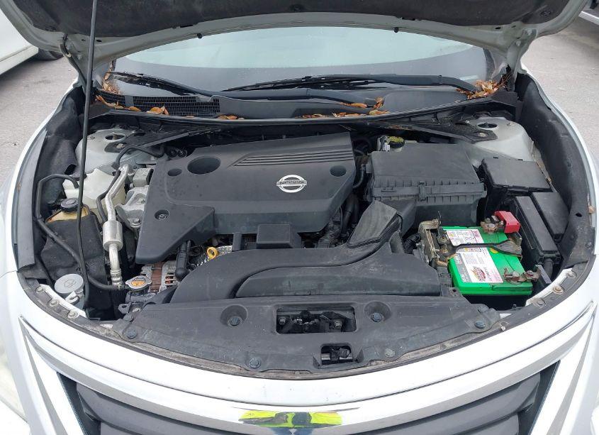 Photo 10 of 2013 Nissan Altima 2.5 S (VIN 1N4AL3AP4DC122928)