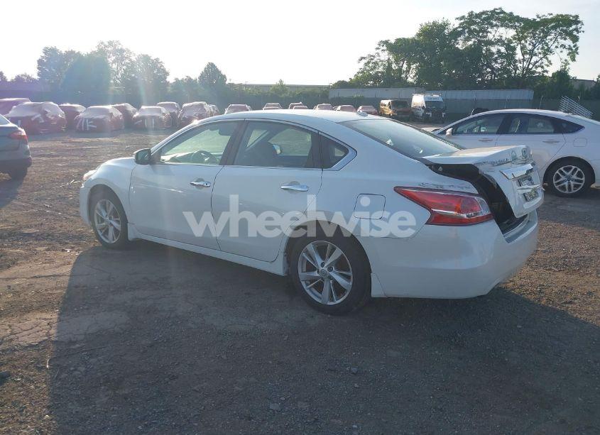 Photo 3 of 2013 Nissan Altima 2.5 SV (VIN 1N4AL3AP4DC124355)