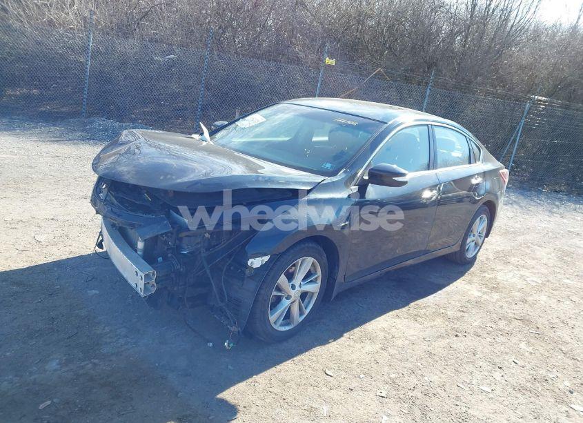 Photo 2 of 2013 Nissan Altima 2.5 SL (VIN 1N4AL3AP4DC126302)