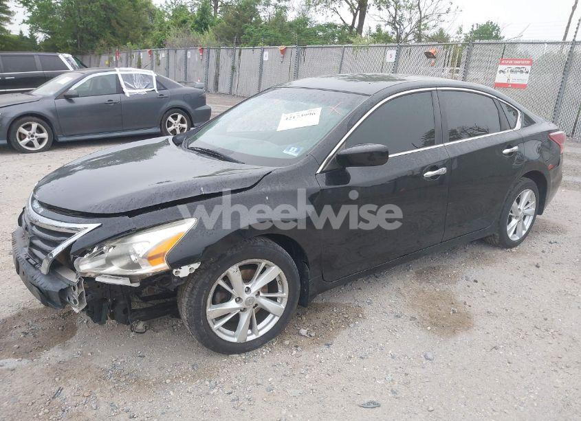 Photo 2 of 2013 Nissan Altima 2.5 SV (VIN 1N4AL3AP4DC131998)