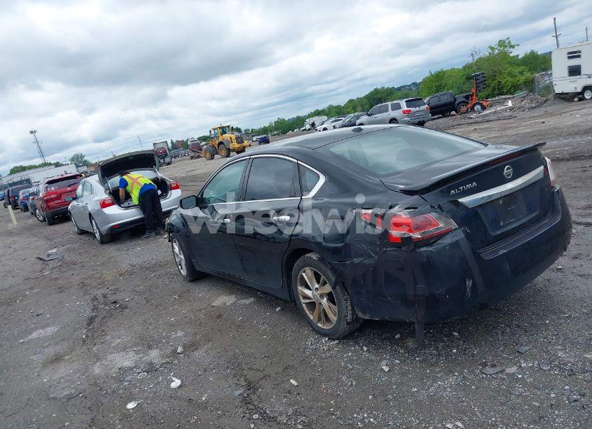 Photo 3 of 2013 Nissan Altima 2.5 SV (VIN 1N4AL3AP4DC163852)