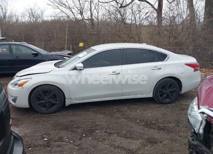 Photo 15 of 2013 Nissan Altima 2.5 SL (VIN 1N4AL3AP4DC186953)