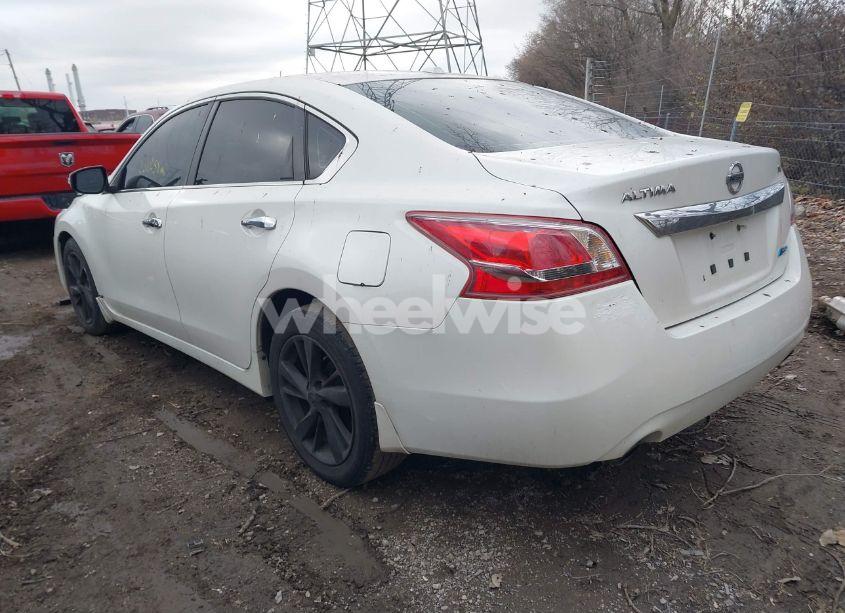 Photo 3 of 2013 Nissan Altima 2.5 SL (VIN 1N4AL3AP4DC186953)