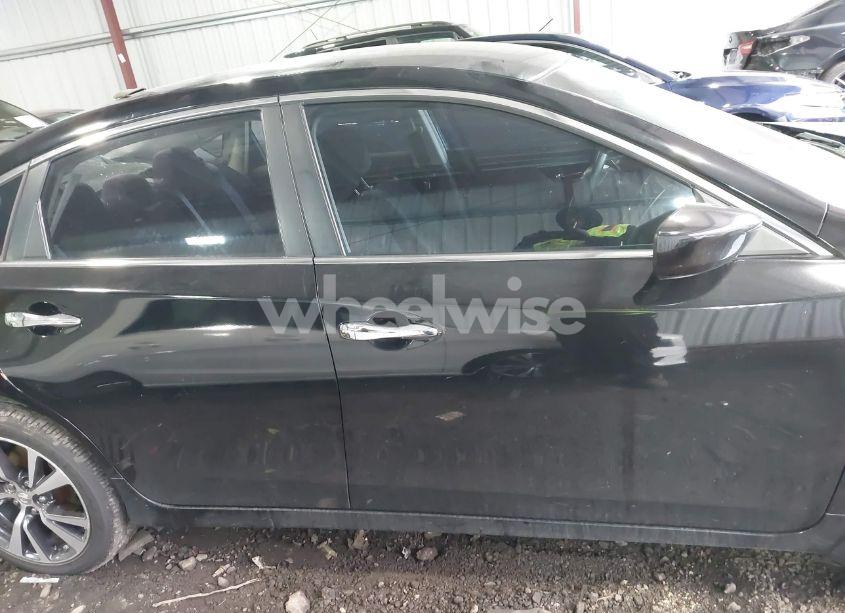 Photo 13 of 2013 Nissan Altima 2.5 (VIN 1N4AL3AP4DC188542)