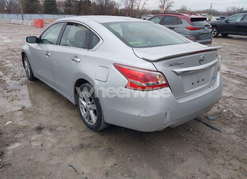 Photo 3 of 2013 Nissan Altima 2.5 SV (VIN 1N4AL3AP4DC195345)