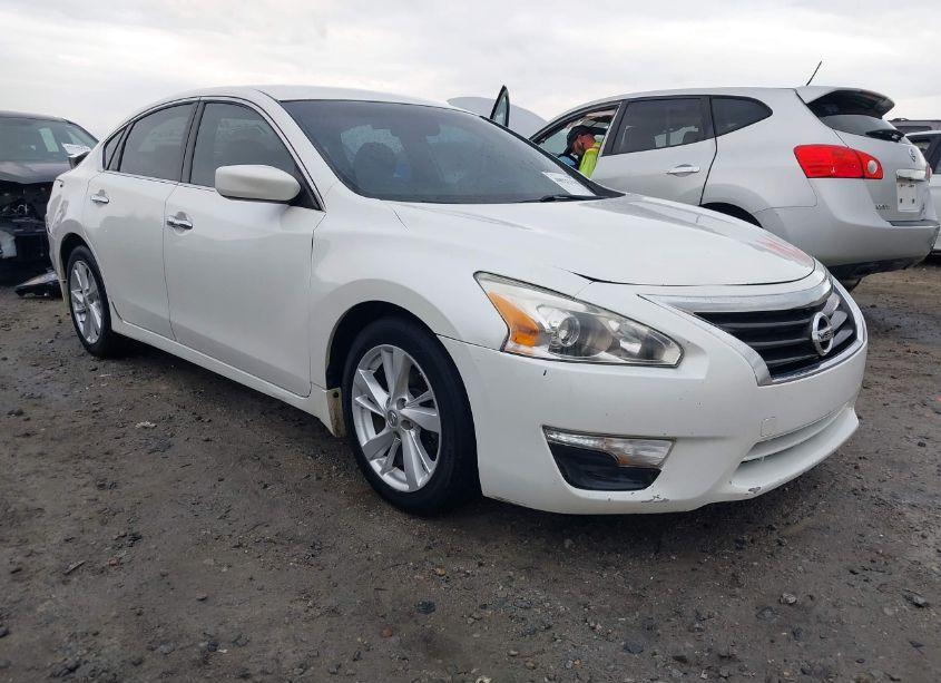 2013 Nissan Altima 2.5 SV (VIN 1N4AL3AP4DC195829) main photo