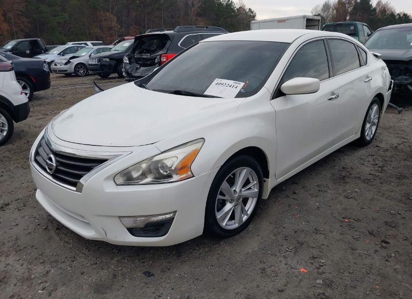 Photo 2 of 2013 Nissan Altima 2.5 SV (VIN 1N4AL3AP4DC195829)