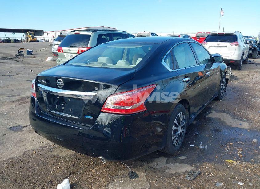 Photo 4 of 2013 Nissan Altima 2.5 S (VIN 1N4AL3AP4DC215982)