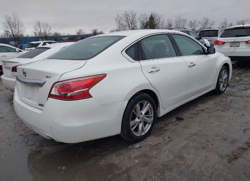Photo 4 of 2013 Nissan Altima 2.5 SV (VIN 1N4AL3AP4DC257052)