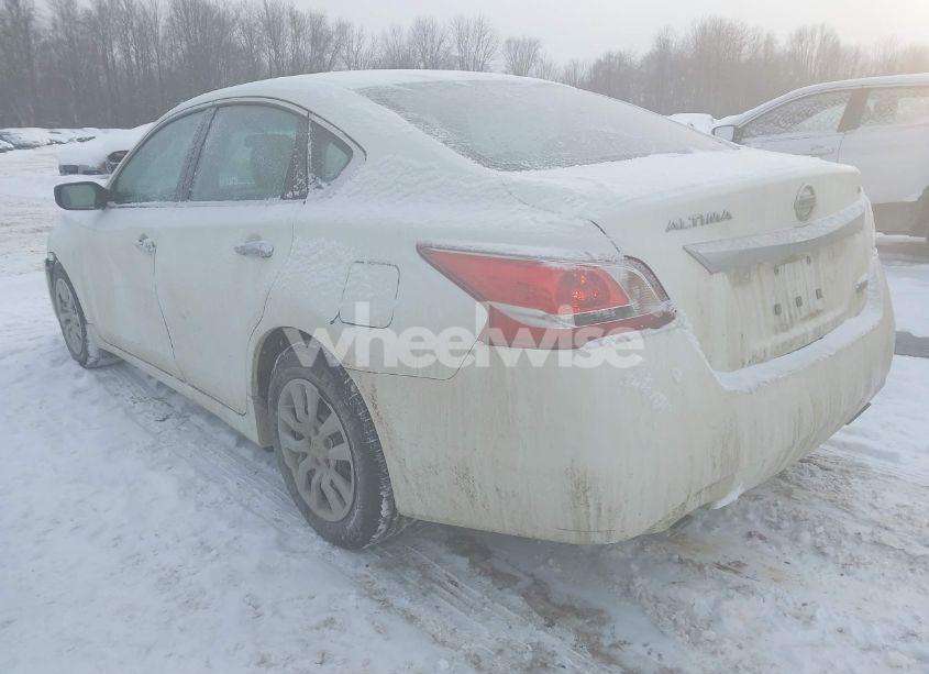 Photo 3 of 2013 Nissan Altima 2.5 S (VIN 1N4AL3AP4DC290715)