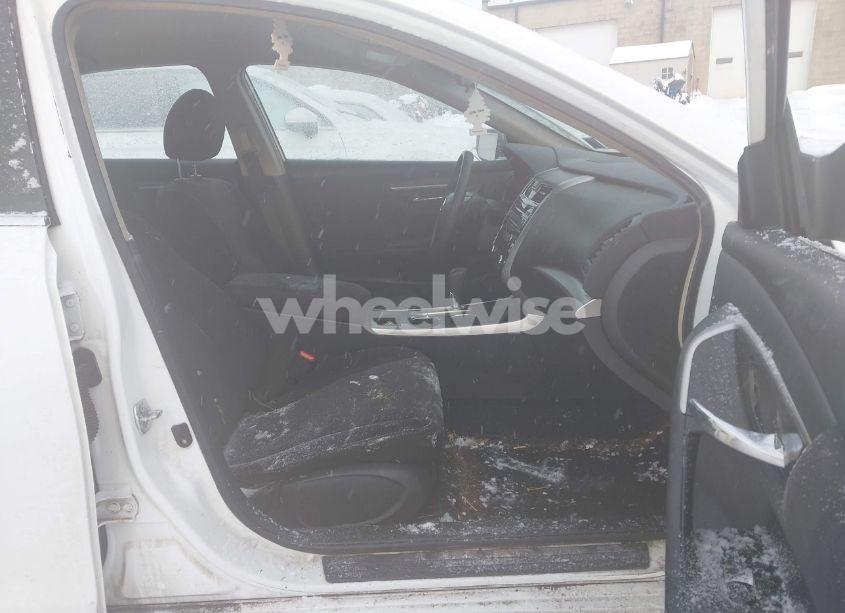 Photo 5 of 2013 Nissan Altima 2.5 S (VIN 1N4AL3AP4DC290715)