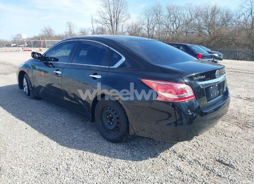 Photo 3 of 2013 Nissan Altima 2.5 S (VIN 1N4AL3AP4DC910253)