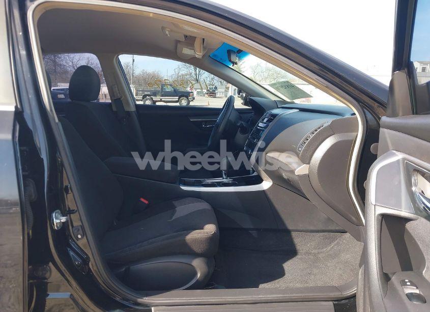 Photo 5 of 2013 Nissan Altima 2.5 S (VIN 1N4AL3AP4DC910253)