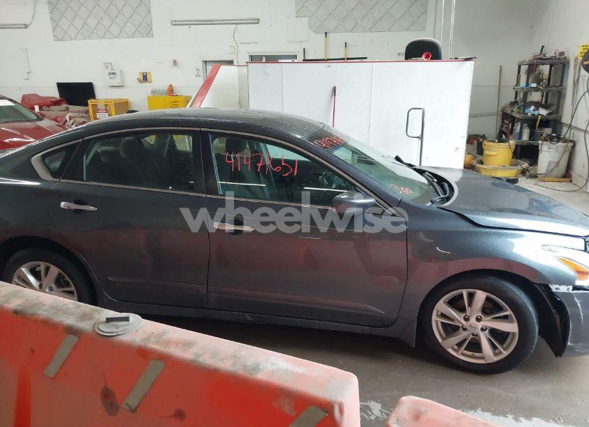 Photo 14 of 2013 Nissan Altima 2.5 SV (VIN 1N4AL3AP4DC917946)