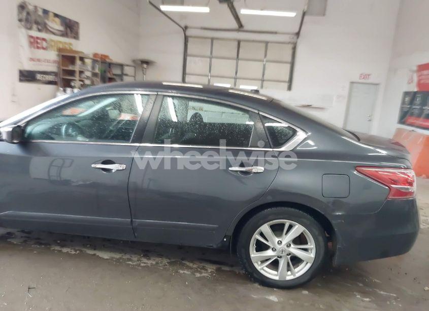Photo 15 of 2013 Nissan Altima 2.5 SV (VIN 1N4AL3AP4DC917946)