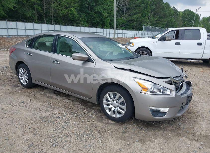 2013 Nissan Altima 2.5 S (VIN 1N4AL3AP4DN413675) main photo