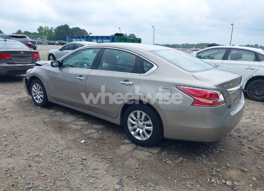 Photo 3 of 2013 Nissan Altima 2.5 S (VIN 1N4AL3AP4DN413675)