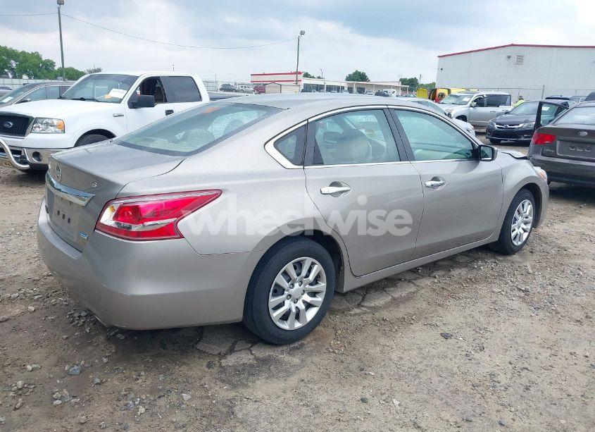 Photo 4 of 2013 Nissan Altima 2.5 S (VIN 1N4AL3AP4DN413675)