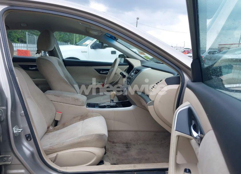 Photo 5 of 2013 Nissan Altima 2.5 S (VIN 1N4AL3AP4DN413675)