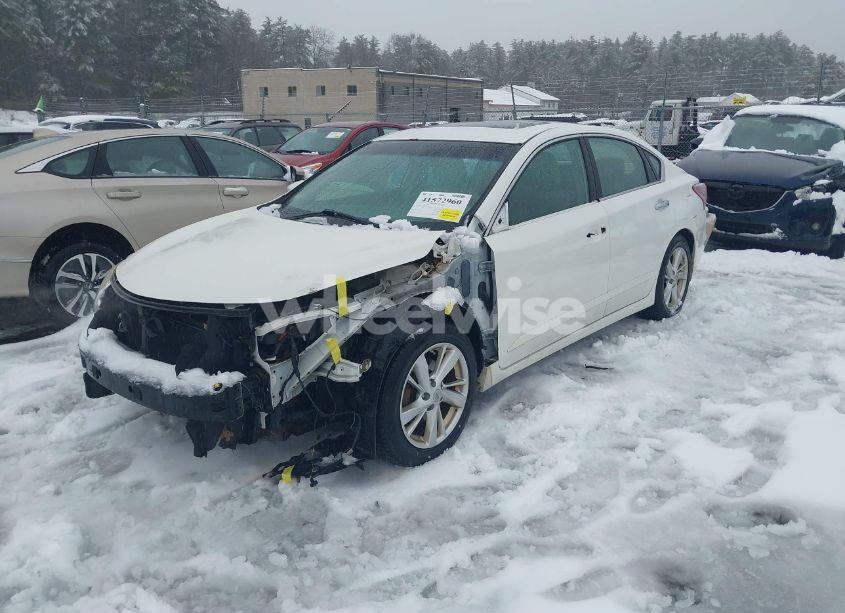 Photo 2 of 2013 Nissan Altima 2.5 SL (VIN 1N4AL3AP4DN424983)