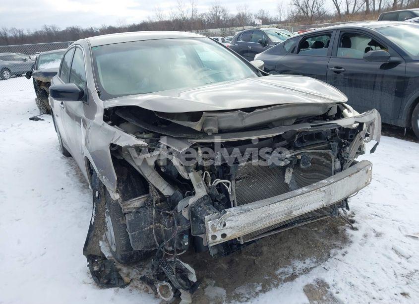 2013 Nissan Altima 2.5 SV (VIN 1N4AL3AP4DN429262) main photo